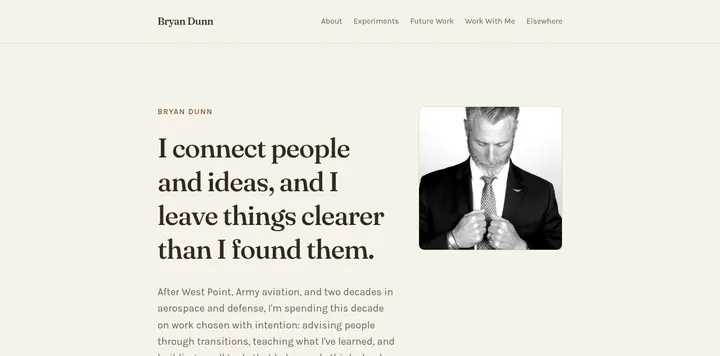 Bryan Dunn 的个人网站初稿