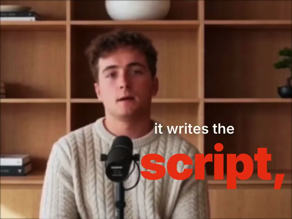 视频截帧:真人口播画面上叠加的 3D 文字特效「it writes the script,」