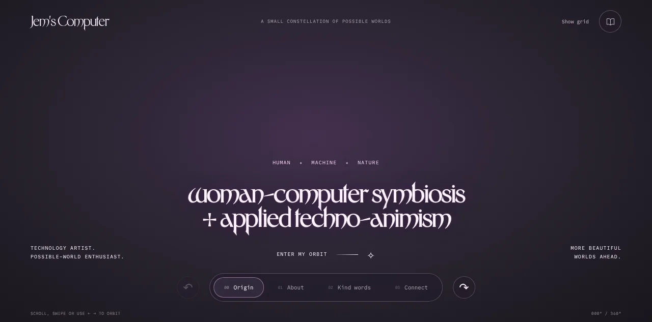 jem.computer:深紫底,中间一行大号花体标语,底部是导航按钮