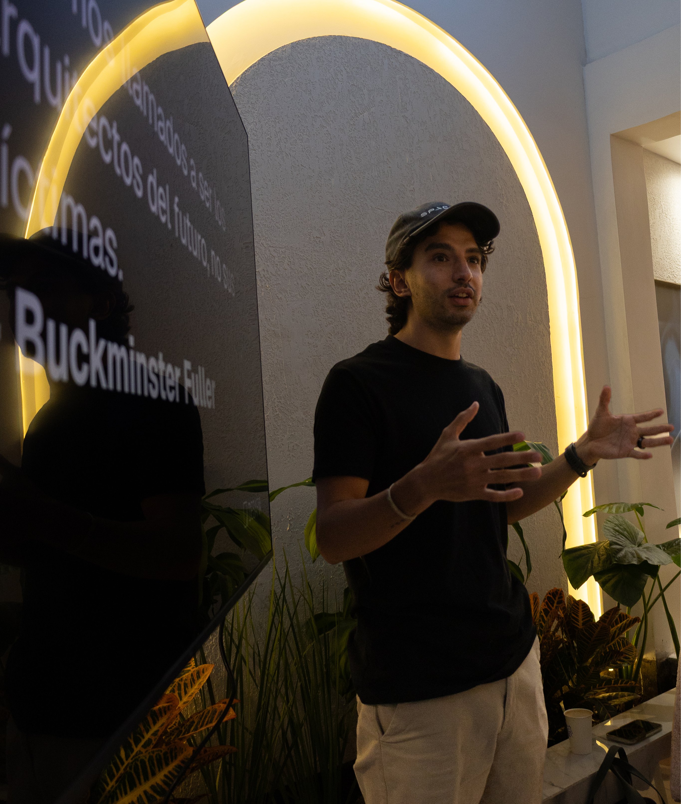 First Grok Bot meetup in Salta, Argentina draws 70 attendees (image 3 of 4)