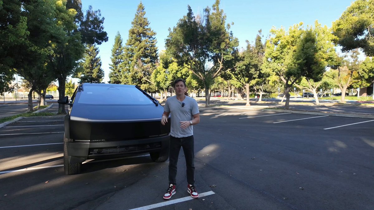 Cybertruck demo shows driving while directing Grok Bot by voice