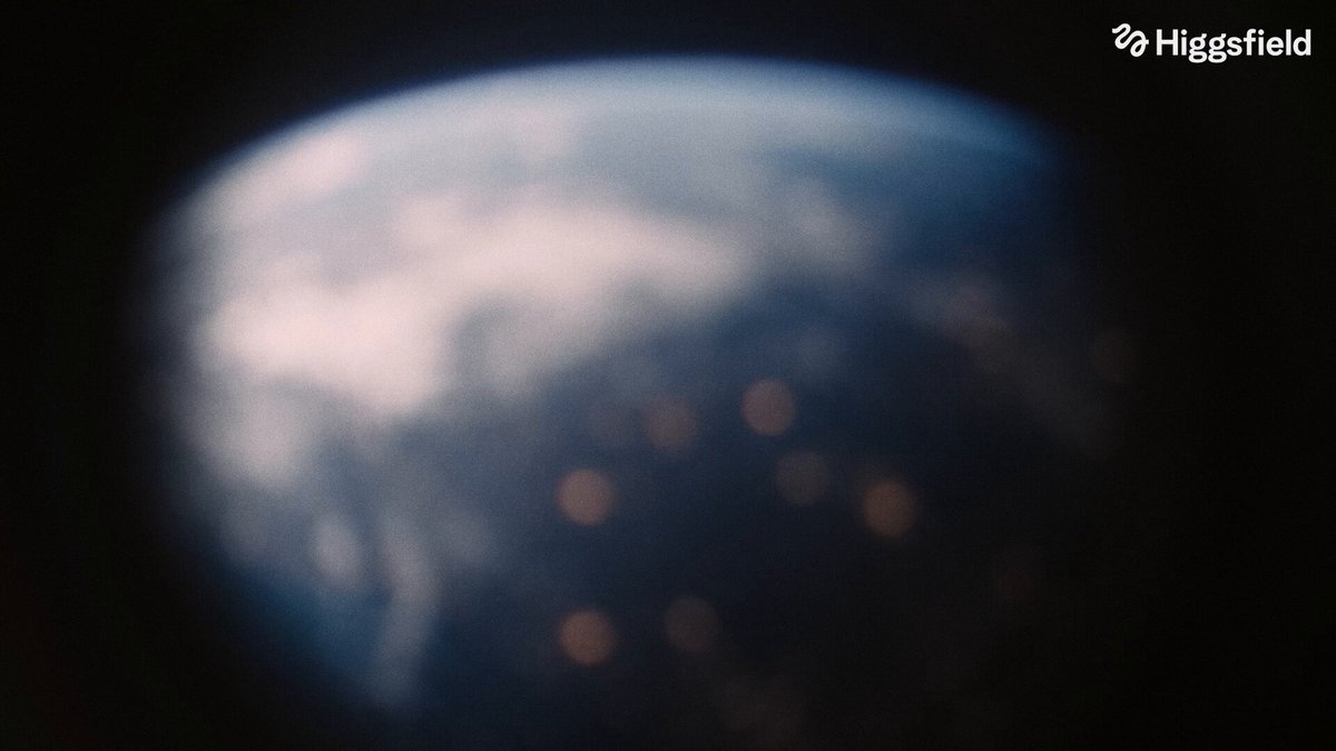 Higgsfield 月球眼镜广告短片《THE DISTANCE》