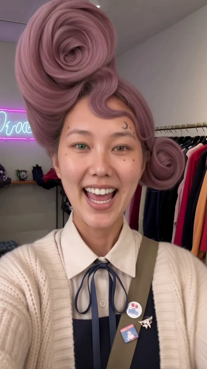 Kling 4.0 boutique live-haul clip with full prompt