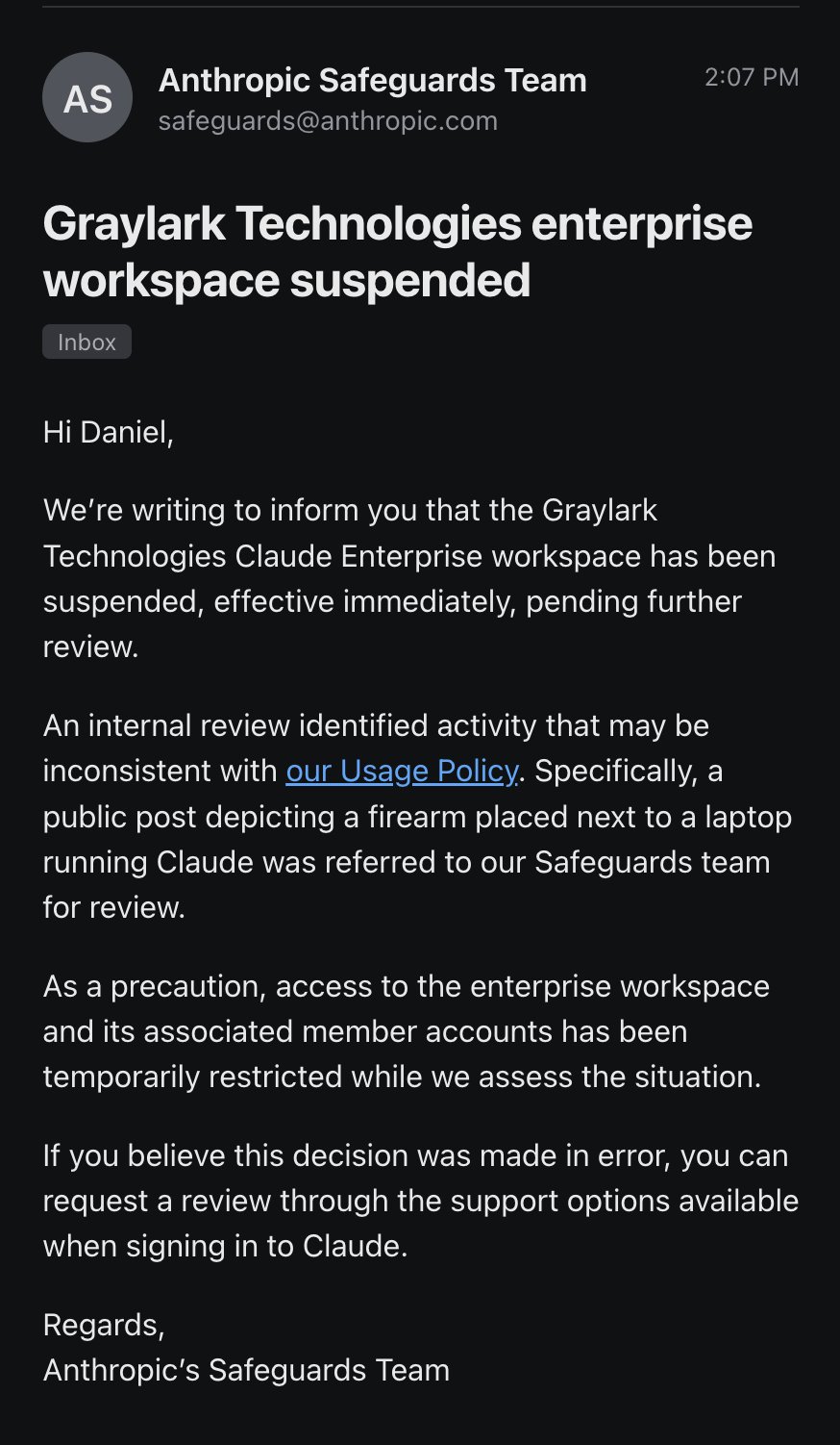 用户称整个公司 Claude Enterprise 账号被封
