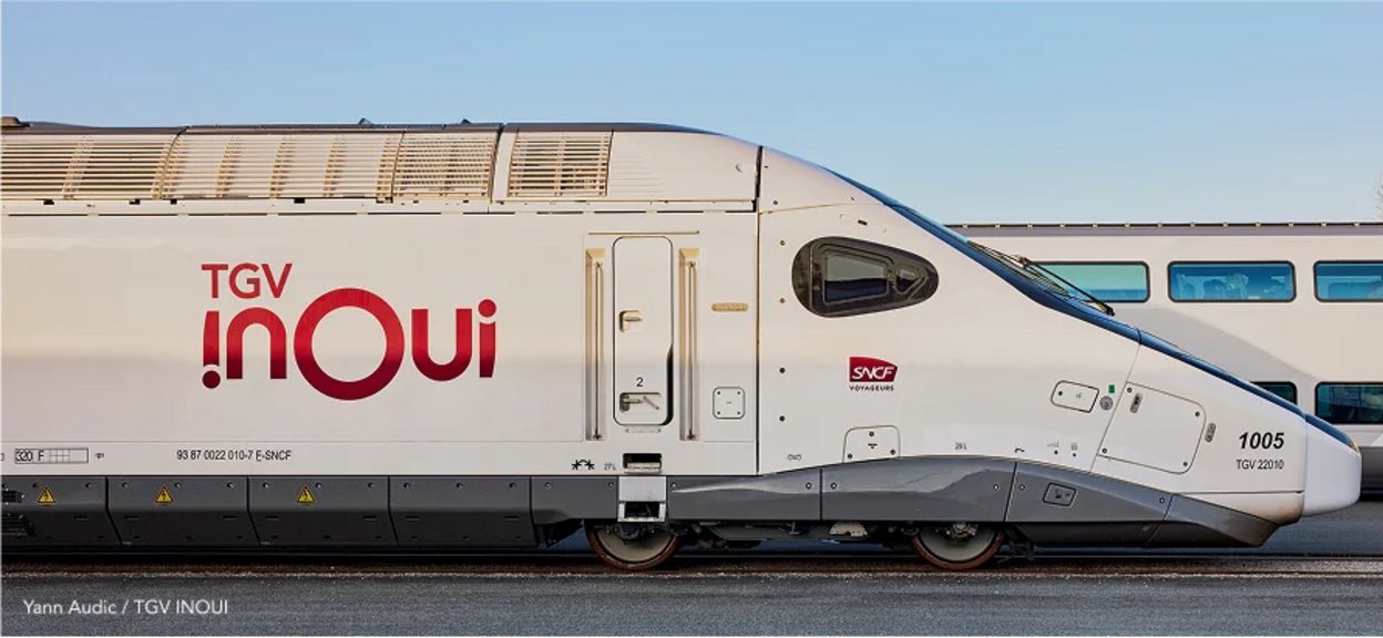 Developer uses Astra to build 3D model of a new train remotely