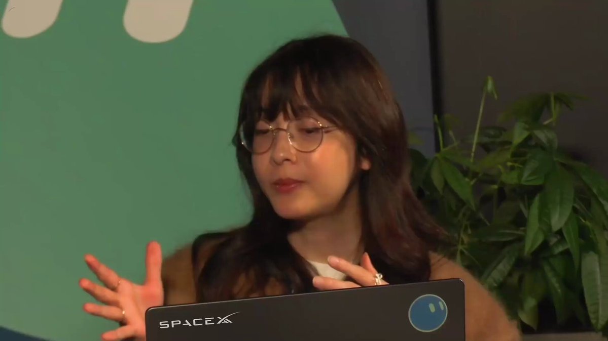 Lauren Tan 讲用 GrokBot 自动生成 Bot 军团