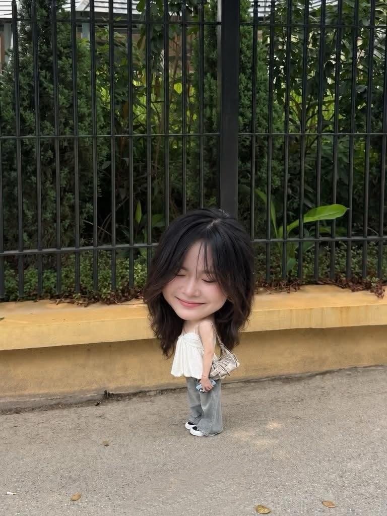 GPT Image 2.5 prompt turns photos into hyper-real chibi figures (image 4 of 4)
